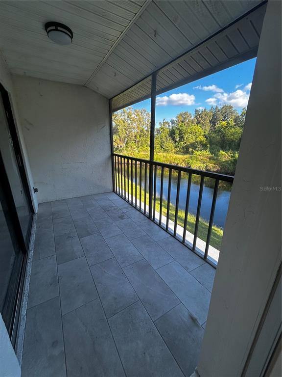 Apartment for rent at 4089 Lake Forest Dr, Sarasota, FL 34233