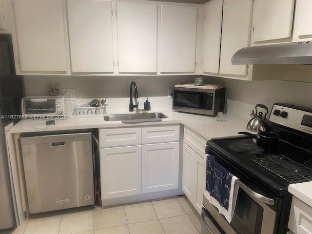 Condo for rent at 9002 SW 137th St #9002G27, Miami, FL 33176
