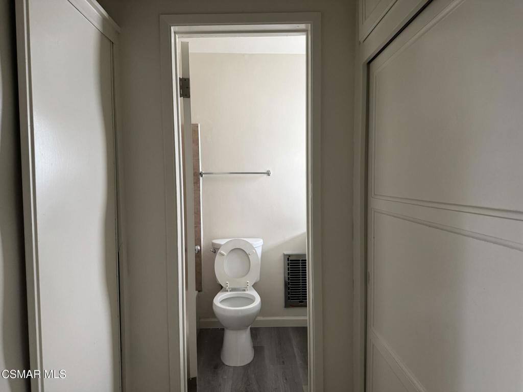 Apartment for rent at 13507 Victory Blvd #11, Van Nuys, CA 91401