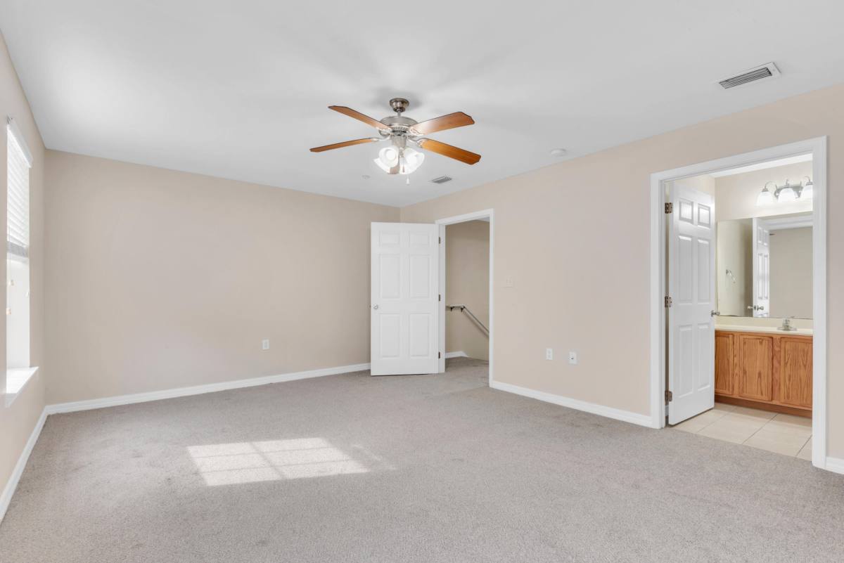 Townhouse for rent at 16 Woodham Ave #102, Fort Walton Beach, FL 32547