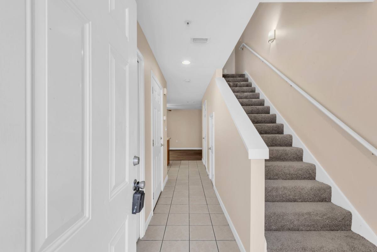 Townhouse for rent at 16 Woodham Ave #102, Fort Walton Beach, FL 32547