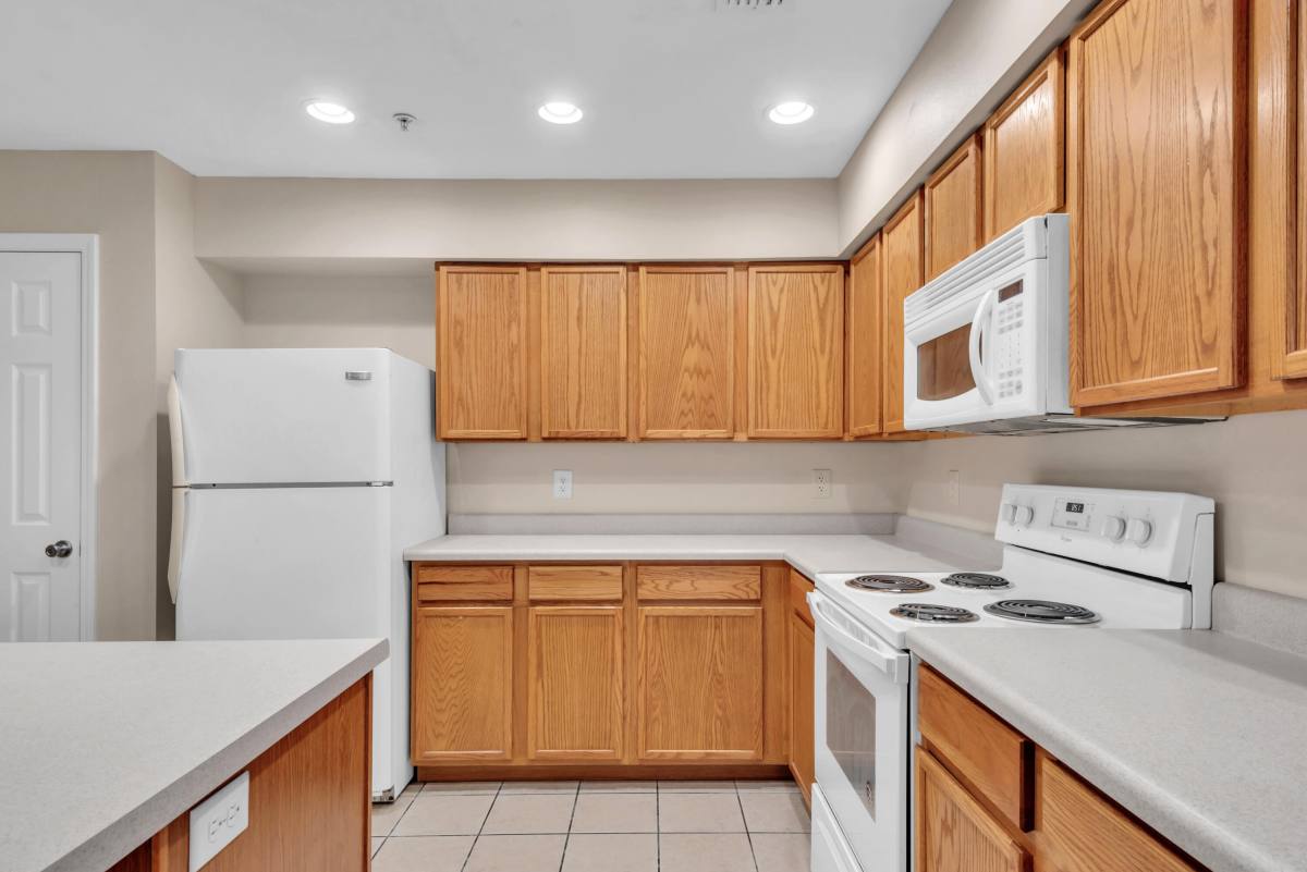 Townhouse for rent at 16 Woodham Ave #102, Fort Walton Beach, FL 32547