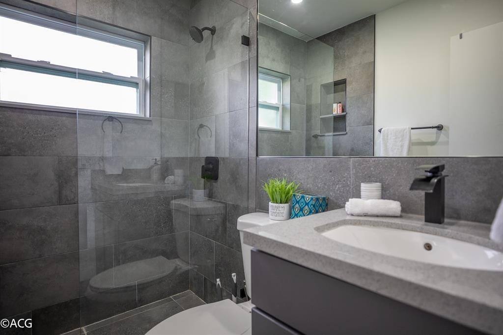 Apartment for rent at 19 NE 16th St #19, Fort Lauderdale, FL 33305