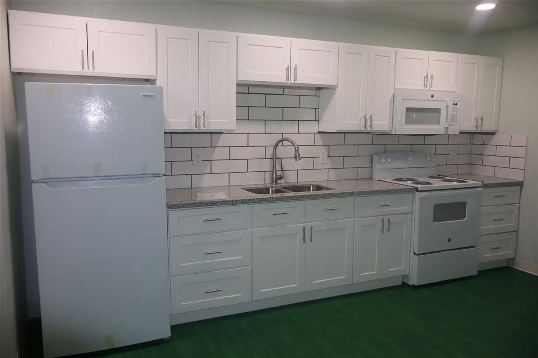 Apartment for rent at 868 Gonzales St #868-9, Robstown, TX 78380