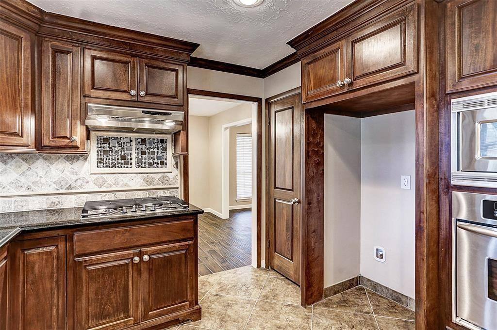 Apartment for rent at 6031 Cerritos Dr, Houston, TX 77035
