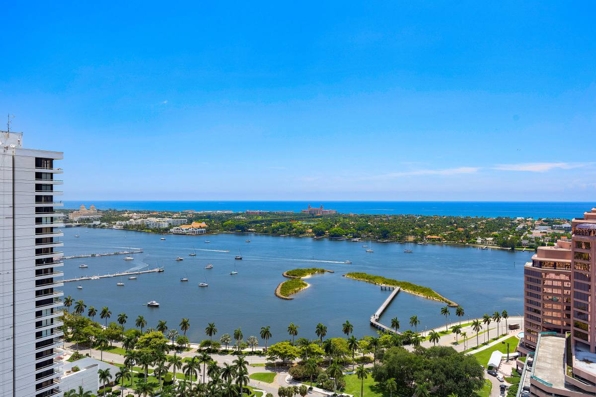 Apartment for rent at 701 S Olive Ave #305, West Palm Beach, FL 33401
