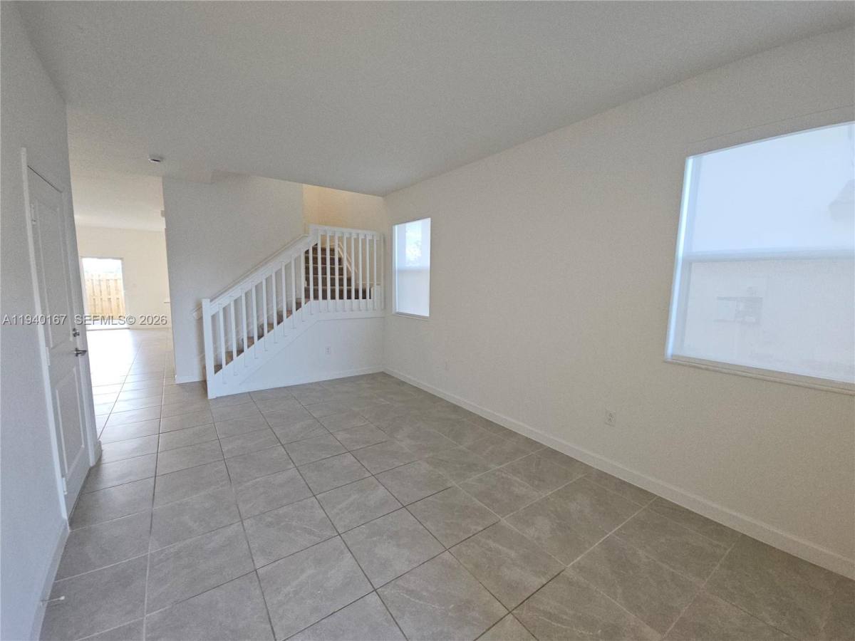 Townhouse for rent at 2530 SE 29th St, Homestead, FL 33035