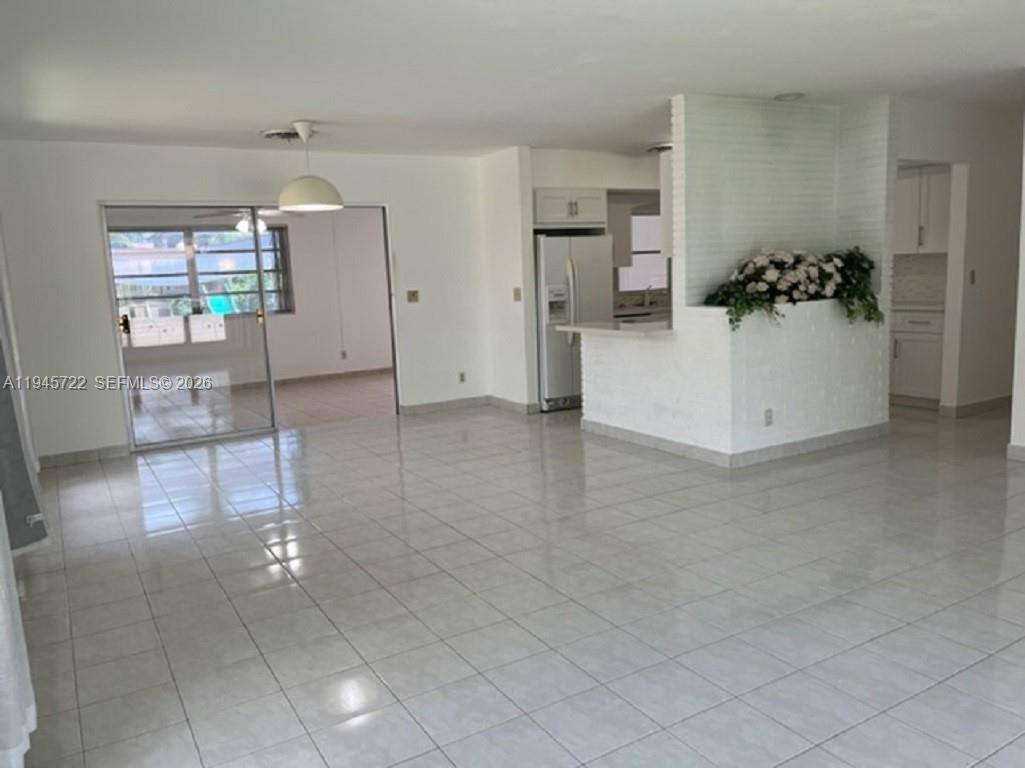 Apartment for rent at 1807 N 40th Ave, Hollywood, FL 33021