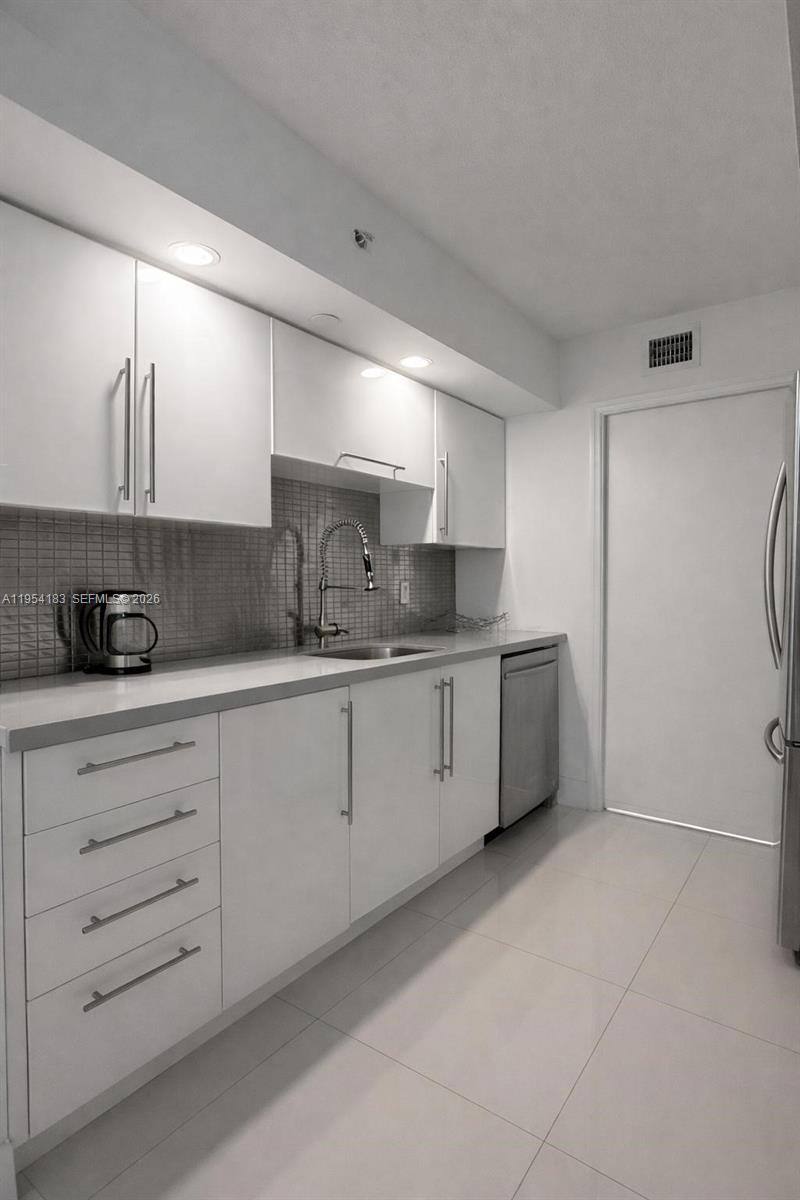 Condo for rent at 6917 Collins Ave #1206, Miami Beach, FL 33141