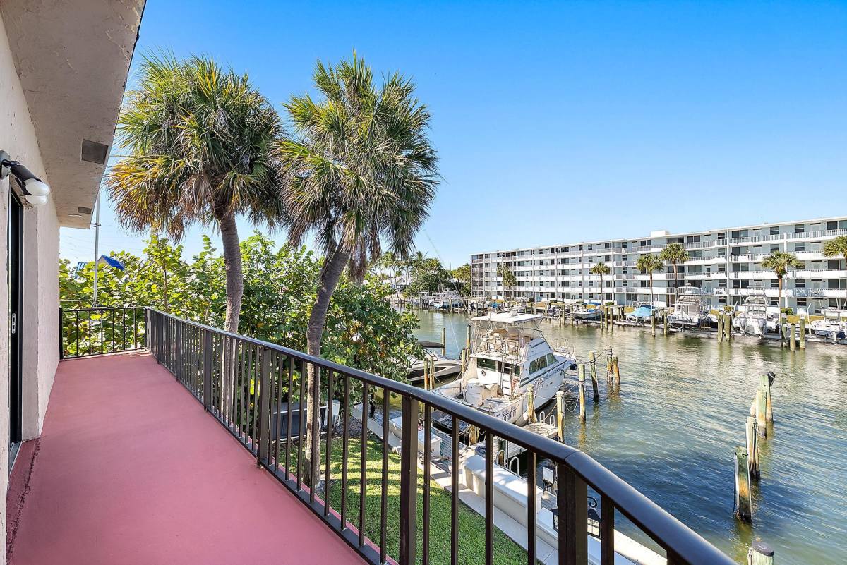 Condo for rent at 135 Shore Court #204, North Palm Beach, FL 33408