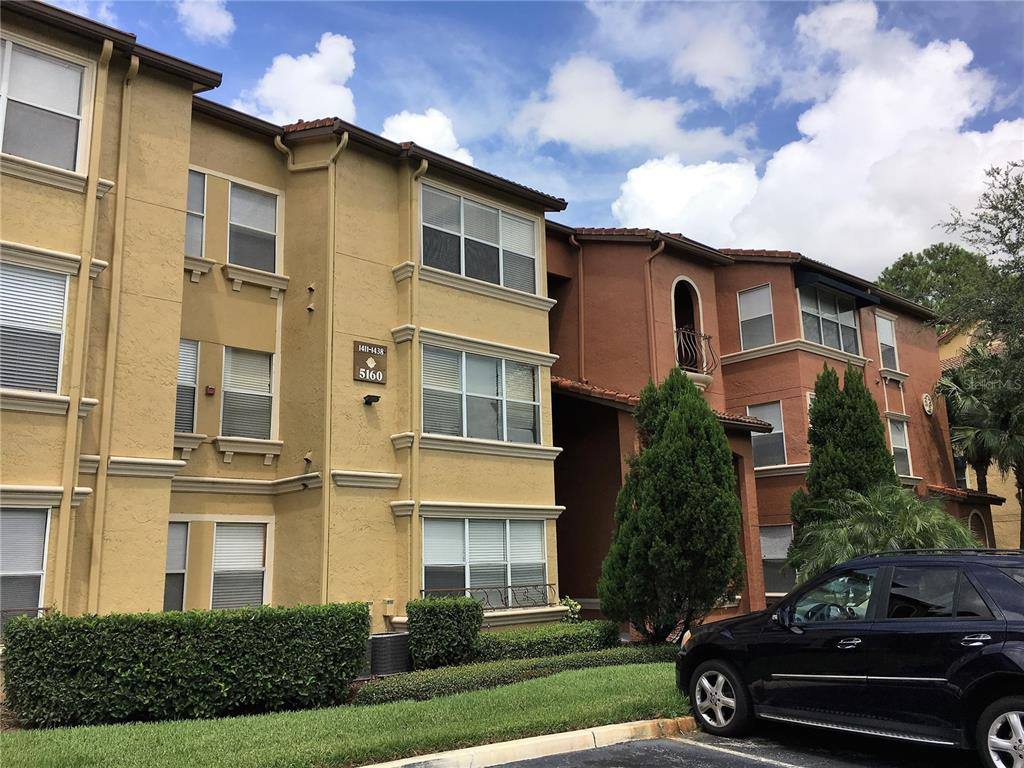 Condo for rent at 5160 Conroy Rd #1424, Orlando, FL 32811
