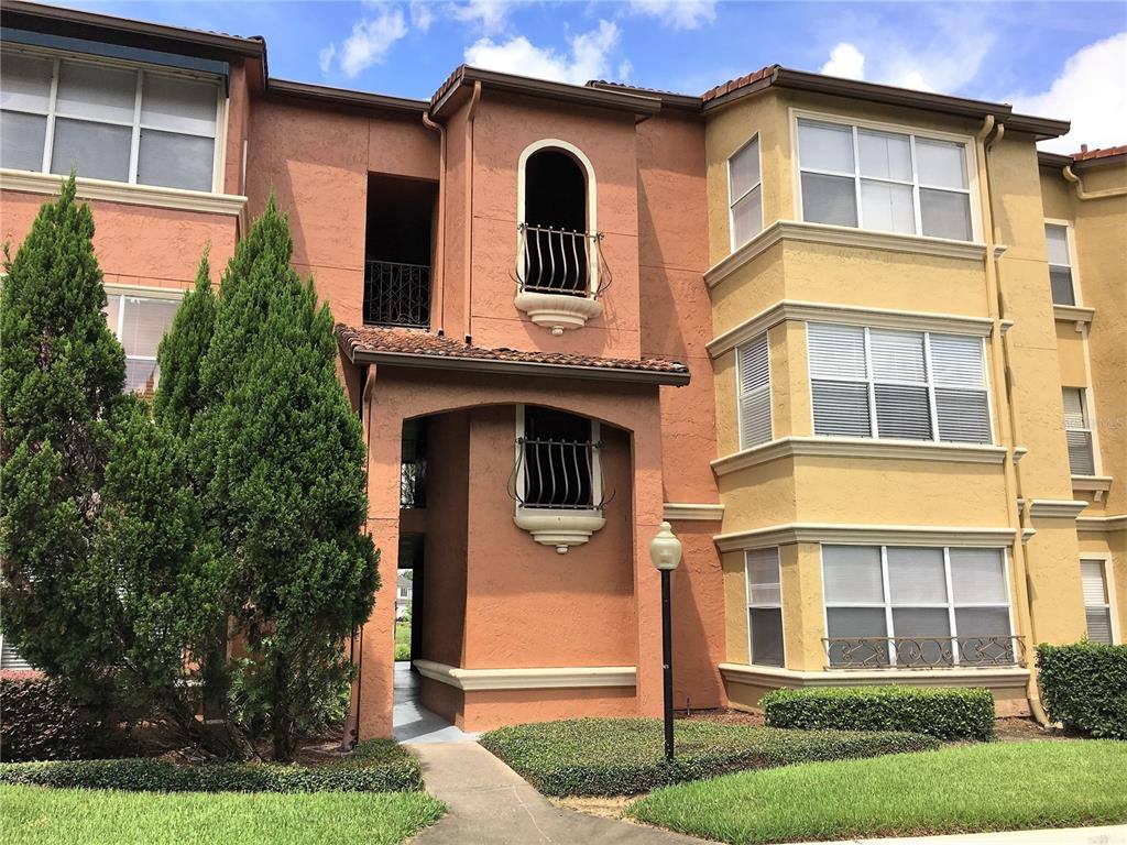 Condo for rent at 5160 Conroy Rd #1424, Orlando, FL 32811