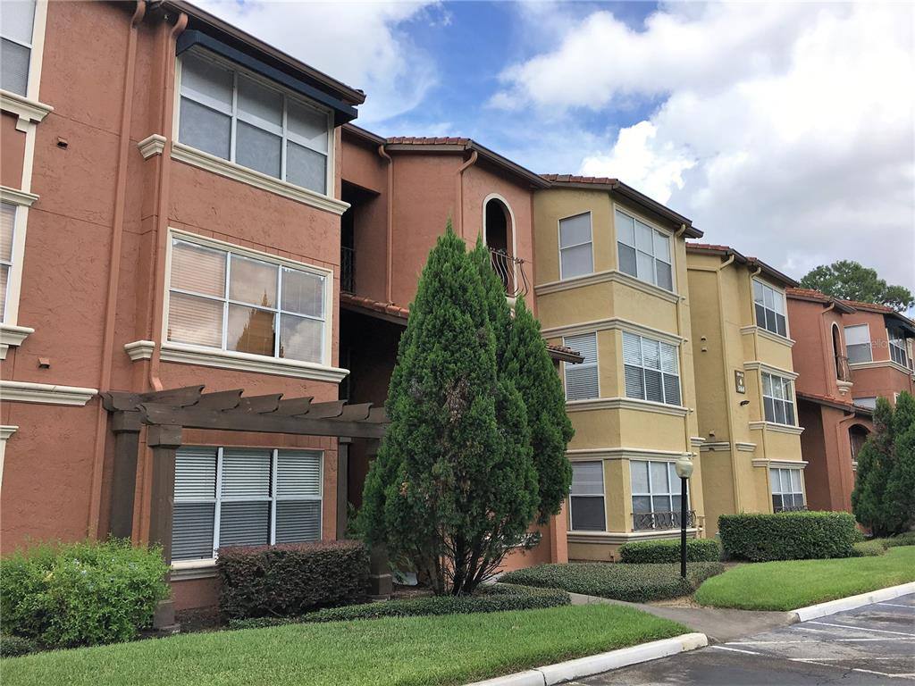 Condo for rent at 5160 Conroy Rd #1424, Orlando, FL 32811