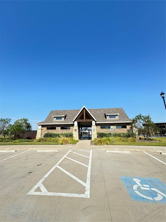 Townhouse for rent at 1909 Ethereal Lane, Waxahachie, TX 75165