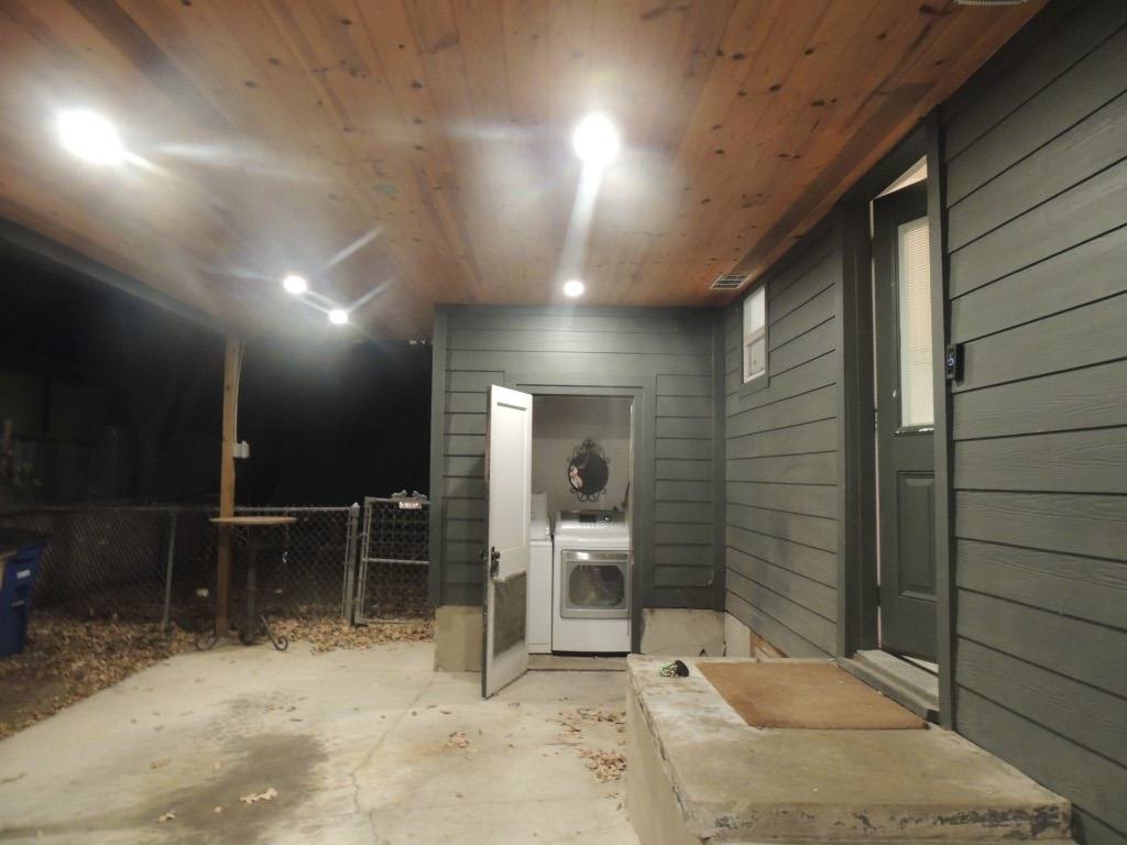 Apartment for rent at 1307 Deloney St, Austin, TX 78721