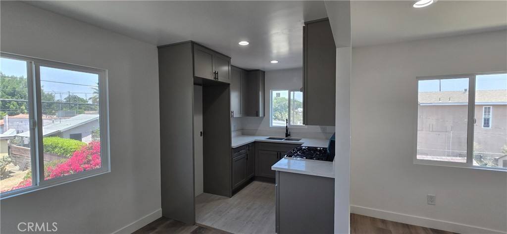 Apartment for rent at 833 E 92nd St #833, Los Angeles, CA 90002