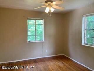 Apartment for rent at 2117 Spring Park Rd #4, Jacksonville, FL 32207