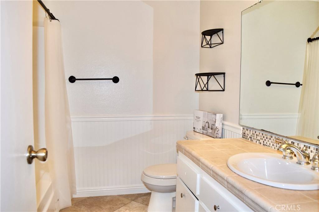 Condo for rent at 24525 Trevino Dr #24525U2, Valencia, CA 91355