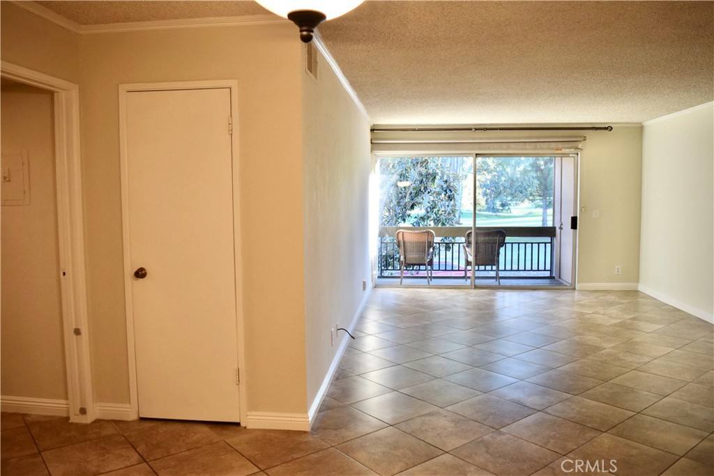 Condo for rent at 24525 Trevino Dr #24525U2, Valencia, CA 91355