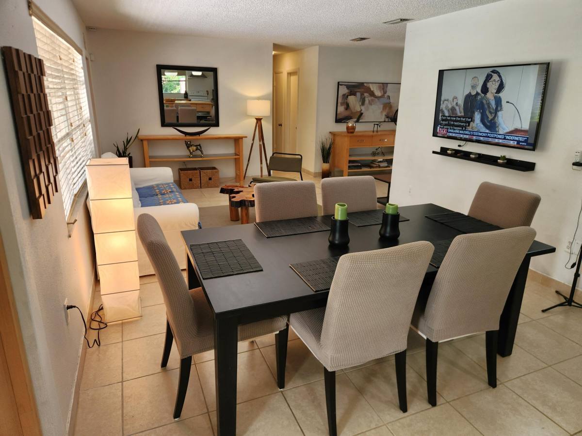 Apartment for rent at 1018 Lake Josephine Dr, Sebring, FL 33875