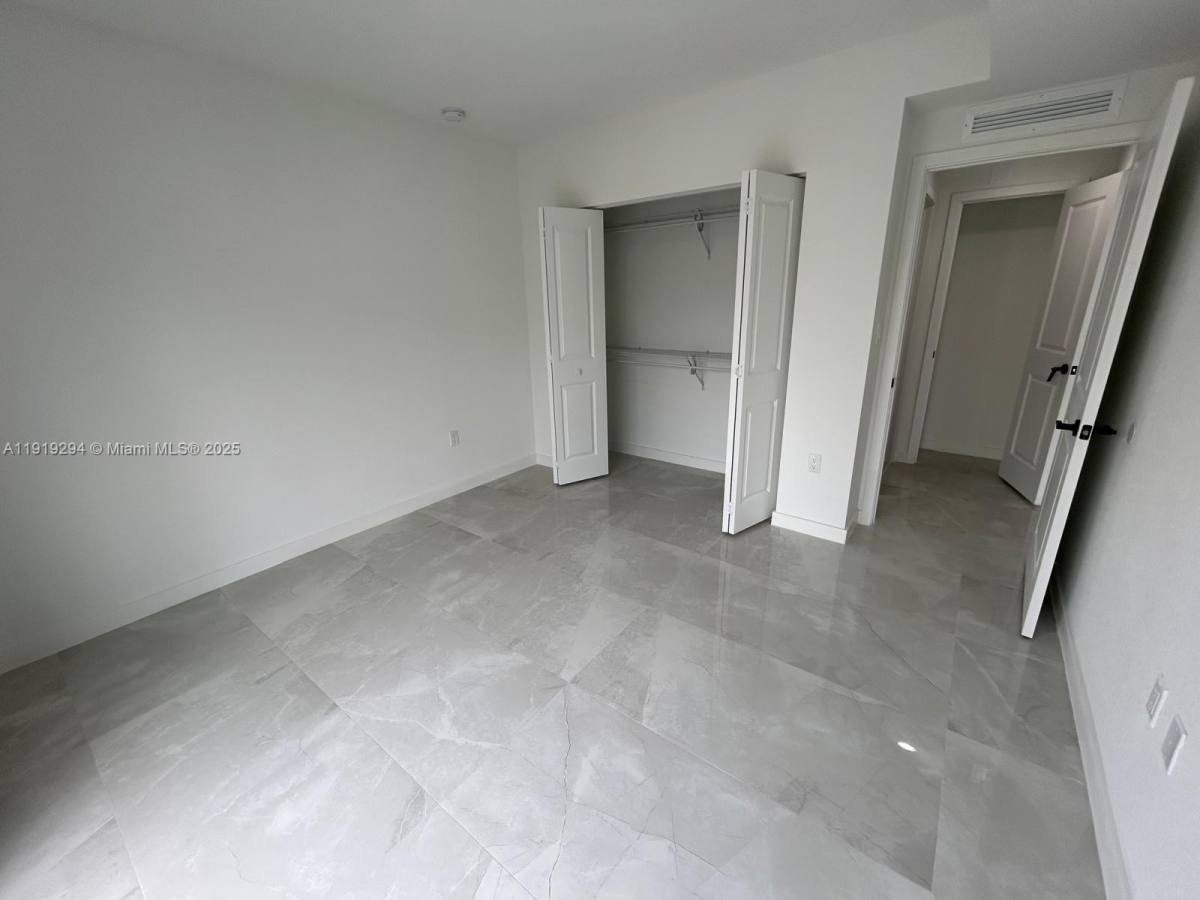 Townhouse for rent at 14568 SW 261st Terrace, Homestead, FL 33032