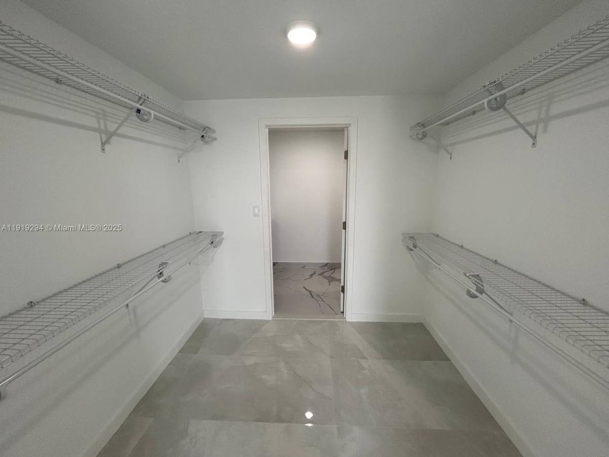Townhouse for rent at 14568 SW 261st Terrace, Homestead, FL 33032