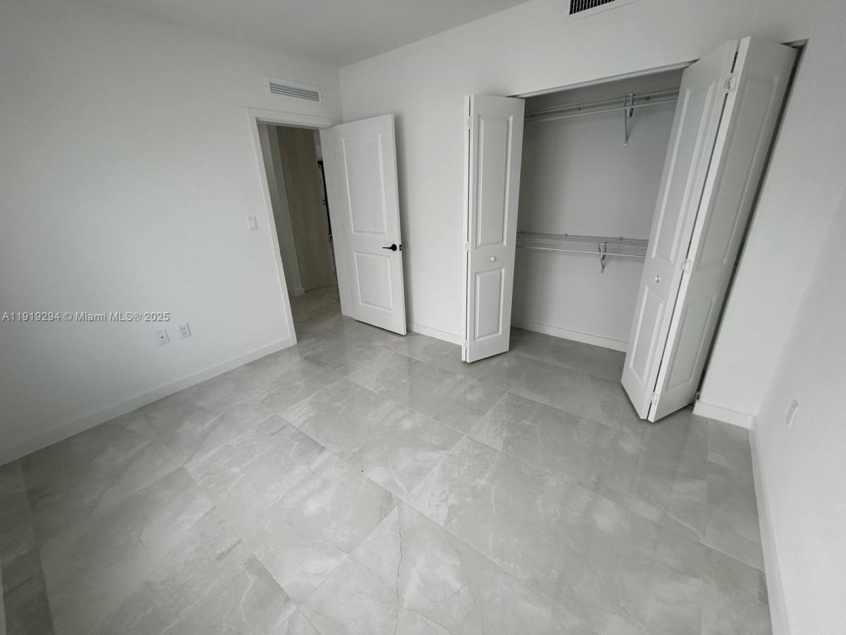 Townhouse for rent at 14568 SW 261st Terrace, Homestead, FL 33032