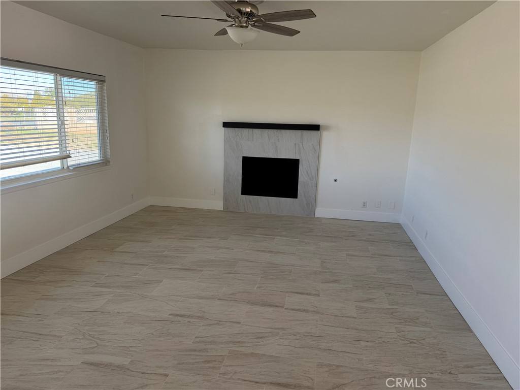 Apartment for rent at 15225 Ramona Rd, Apple Valley, CA 92307