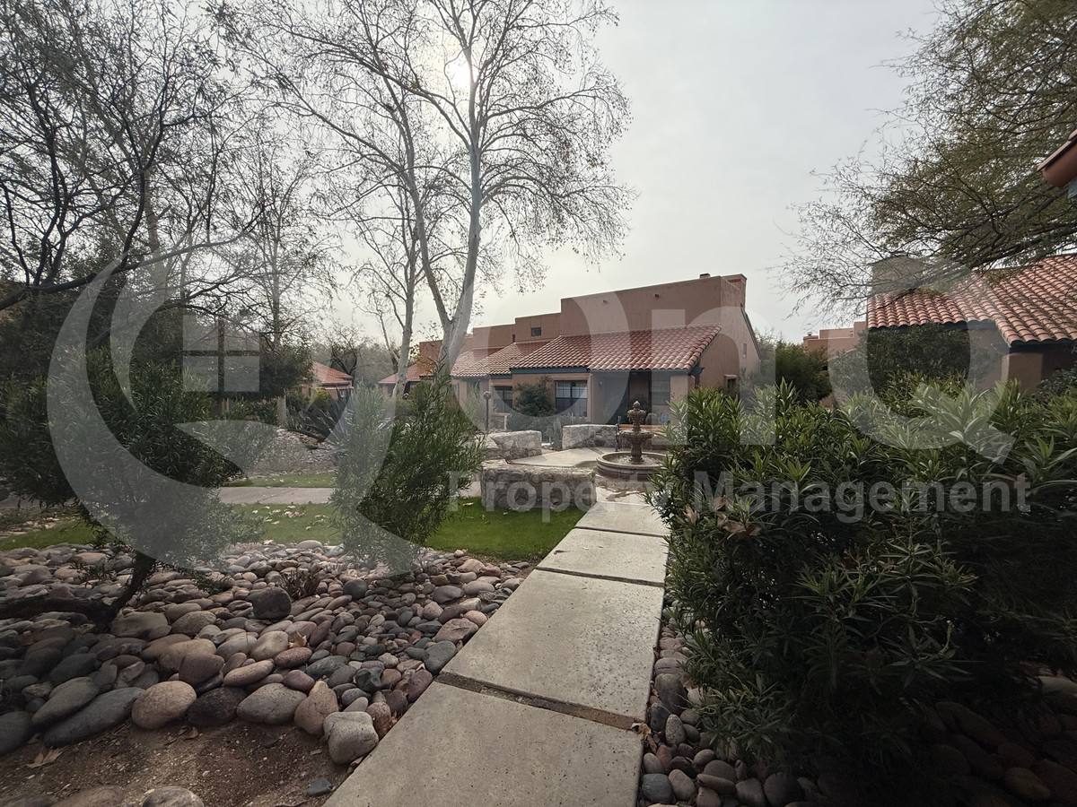 Townhouse for rent at 5434 N Via Del Arbolito, Tucson, AZ 85750