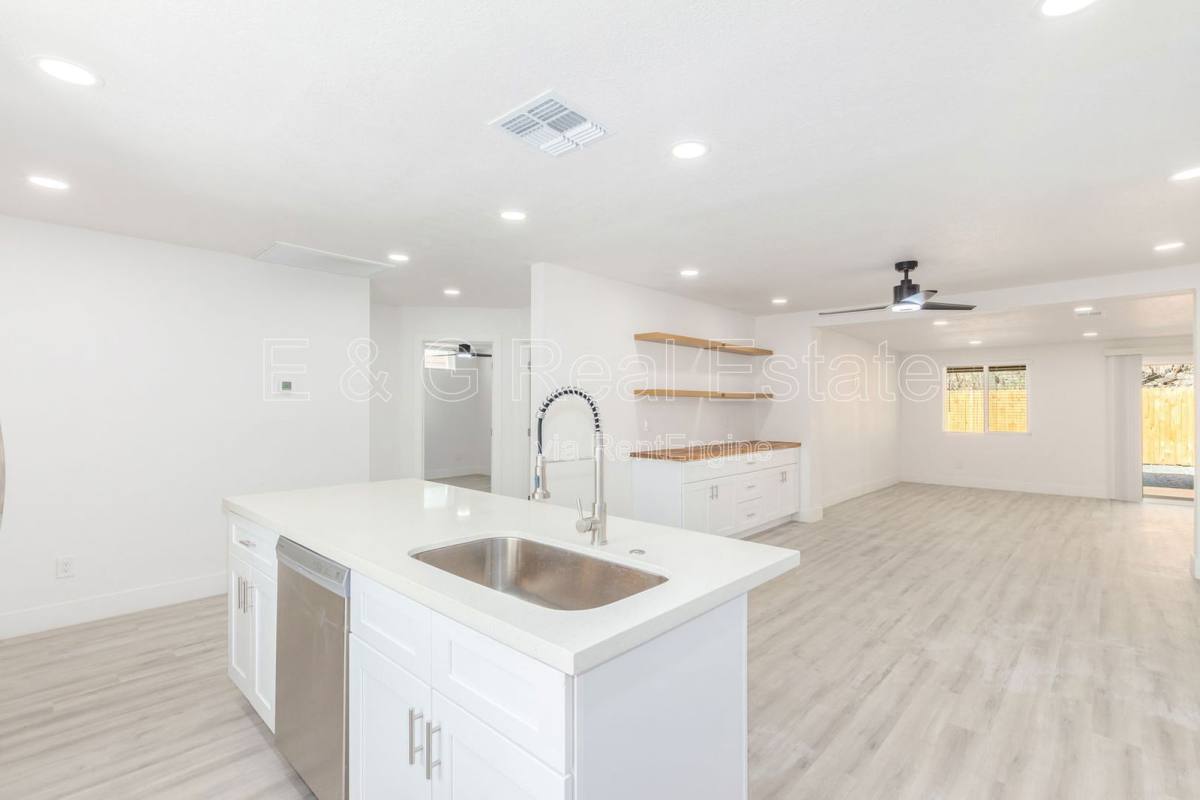 House for rent at 120 W Hu Esta Dr, Tempe, AZ 85282