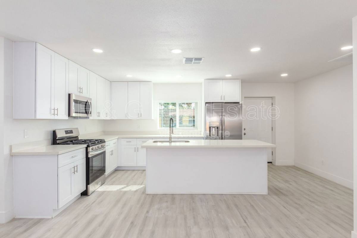 House for rent at 120 W Hu Esta Dr, Tempe, AZ 85282