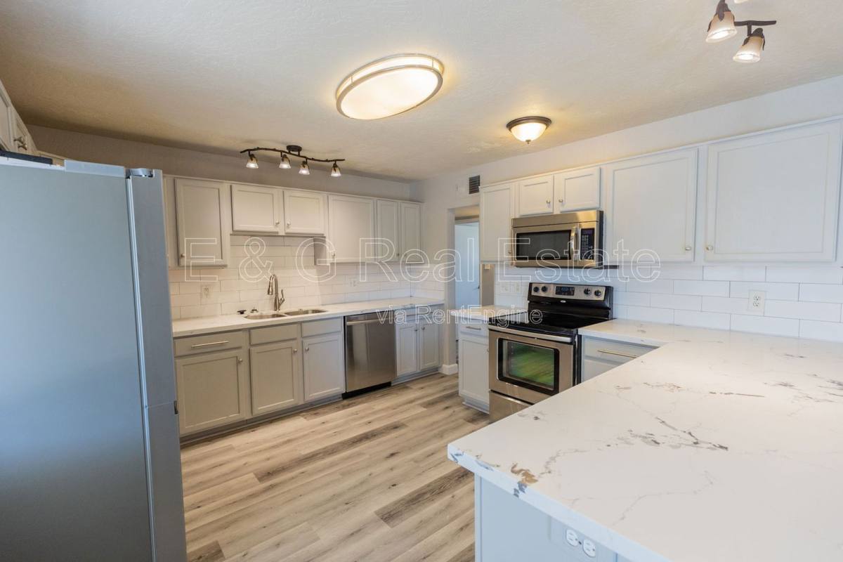 House for rent at 1305 W Laird St, Tempe, AZ 85281