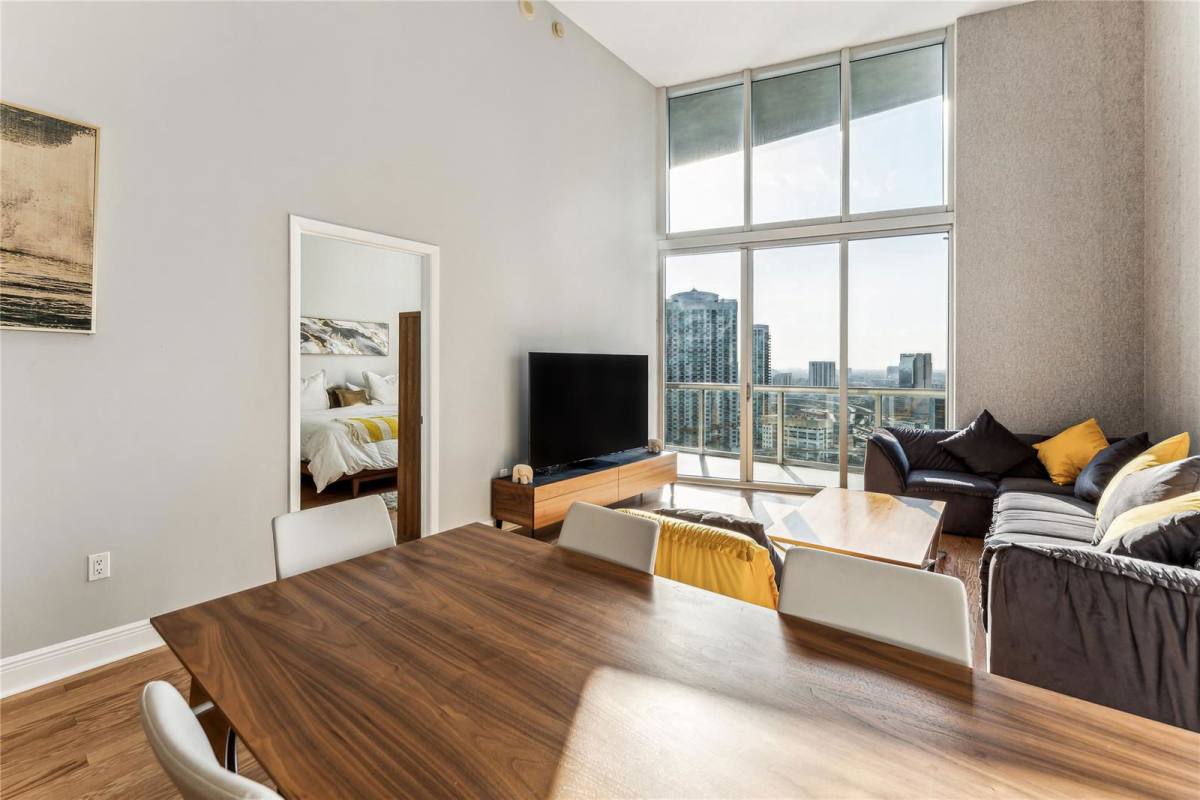 Apartment for rent at 465 Brickell Ave, Miami, FL 33131