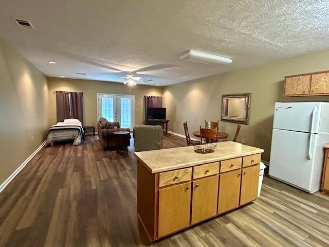 Apartment for rent at 103 W Front St S E, Thomasville, AL 36784