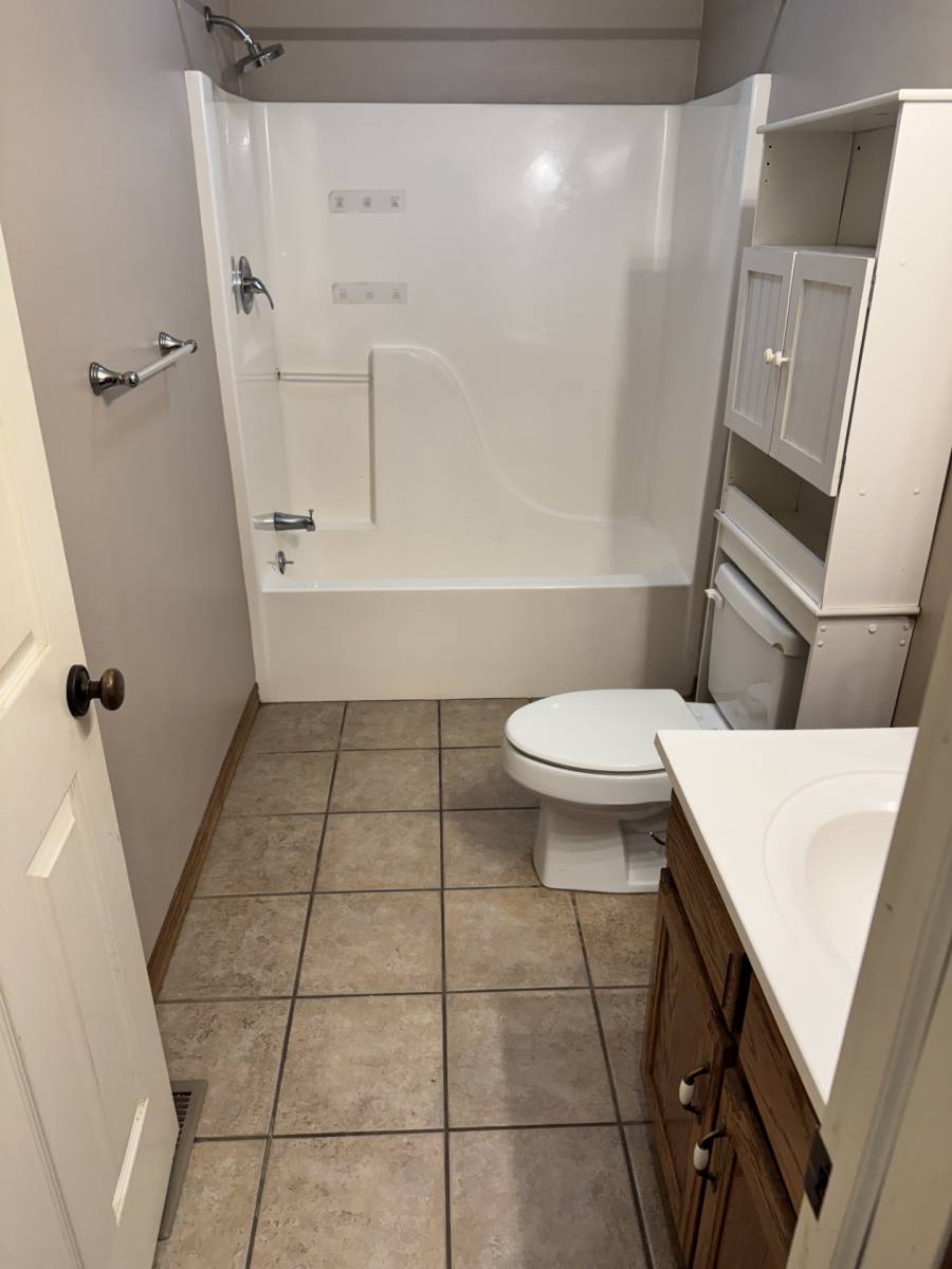 Townhouse for rent at 1203 S Smelter St, Pittsburg, KS 66762