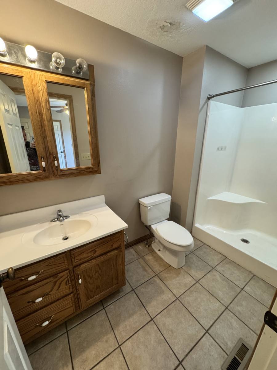 Townhouse for rent at 1203 S Smelter St, Pittsburg, KS 66762