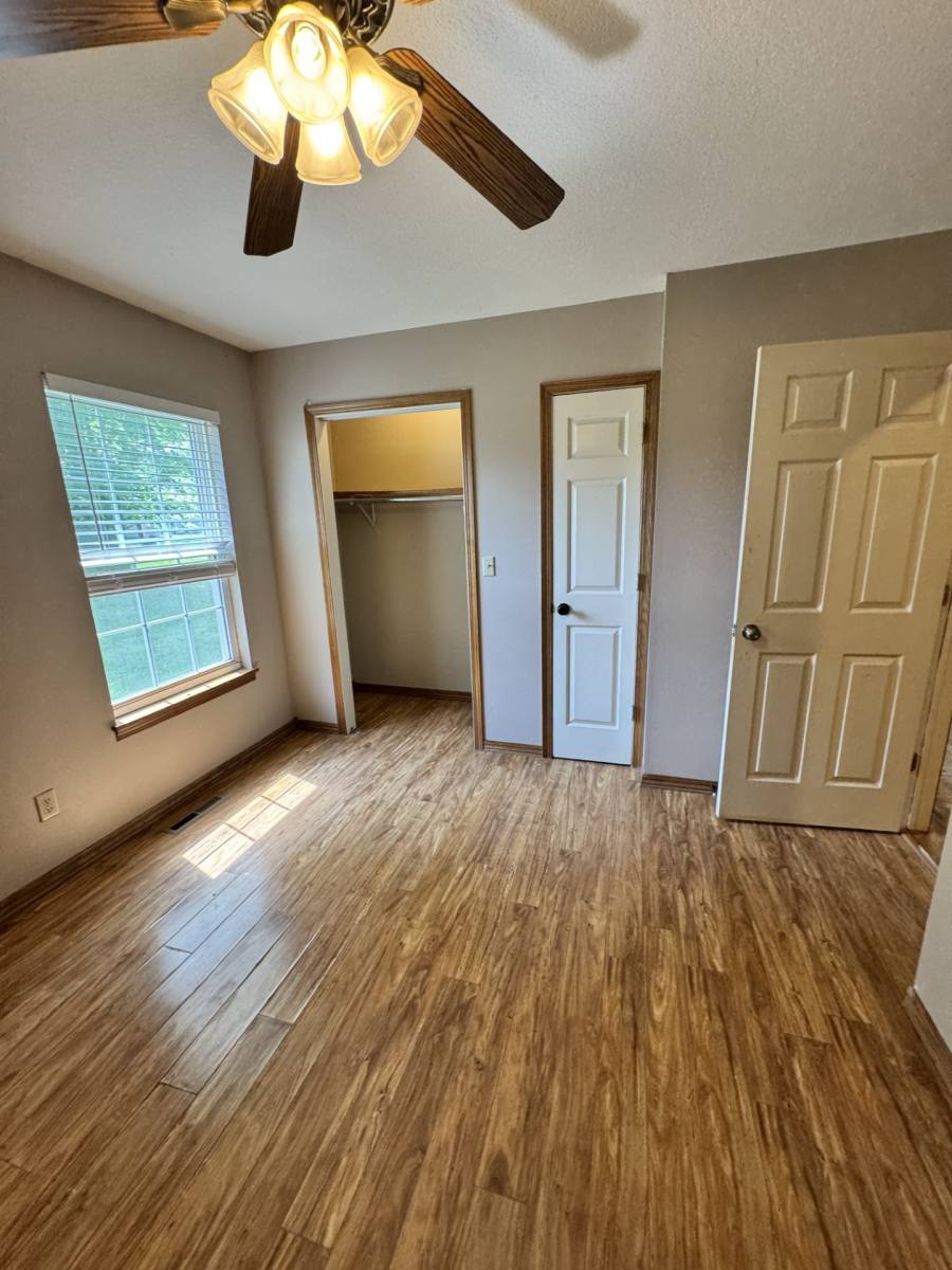 Townhouse for rent at 1203 S Smelter St, Pittsburg, KS 66762