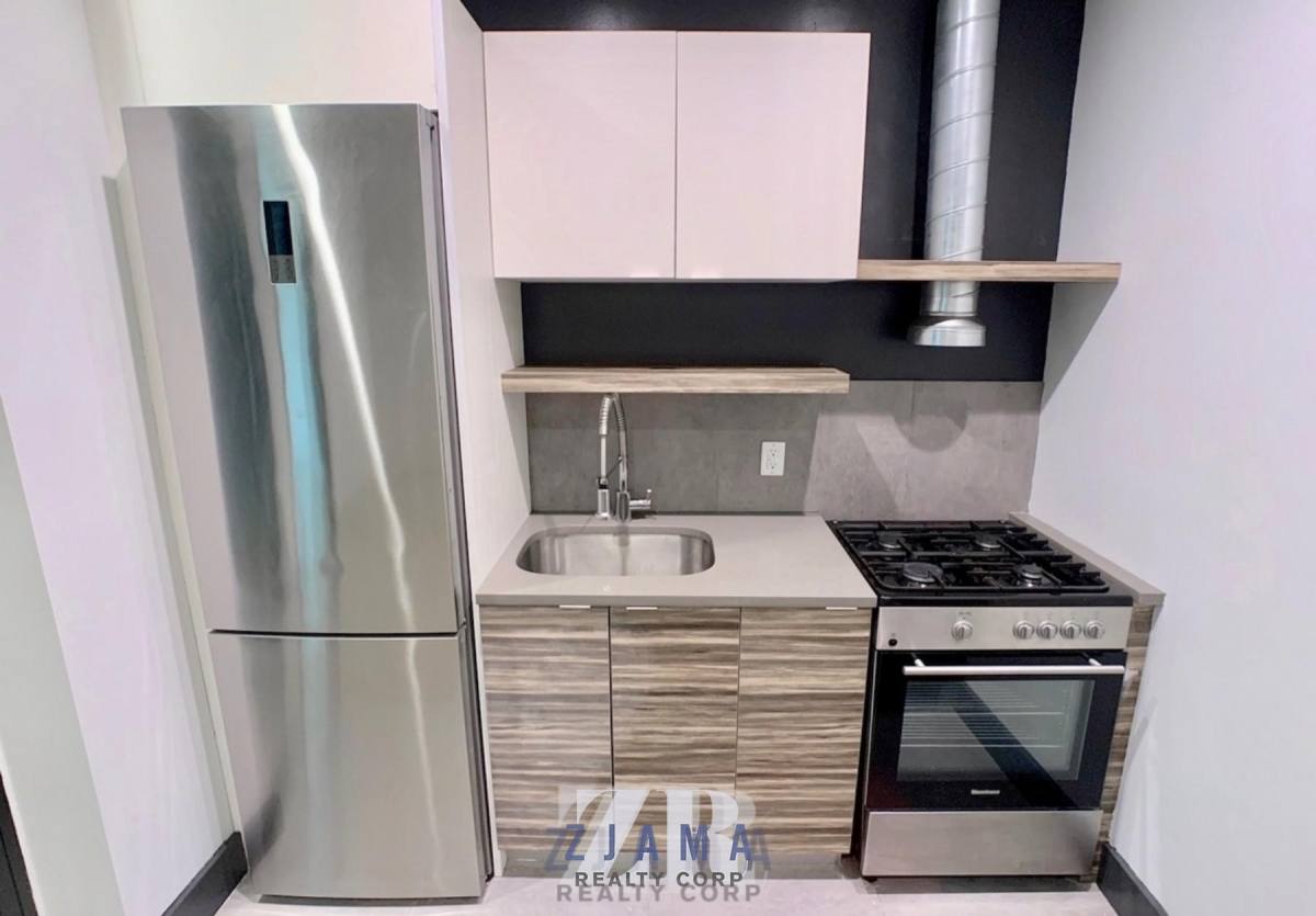 Apartment for rent at 242 Hawthorne St #2B, Brooklyn, NY 11225