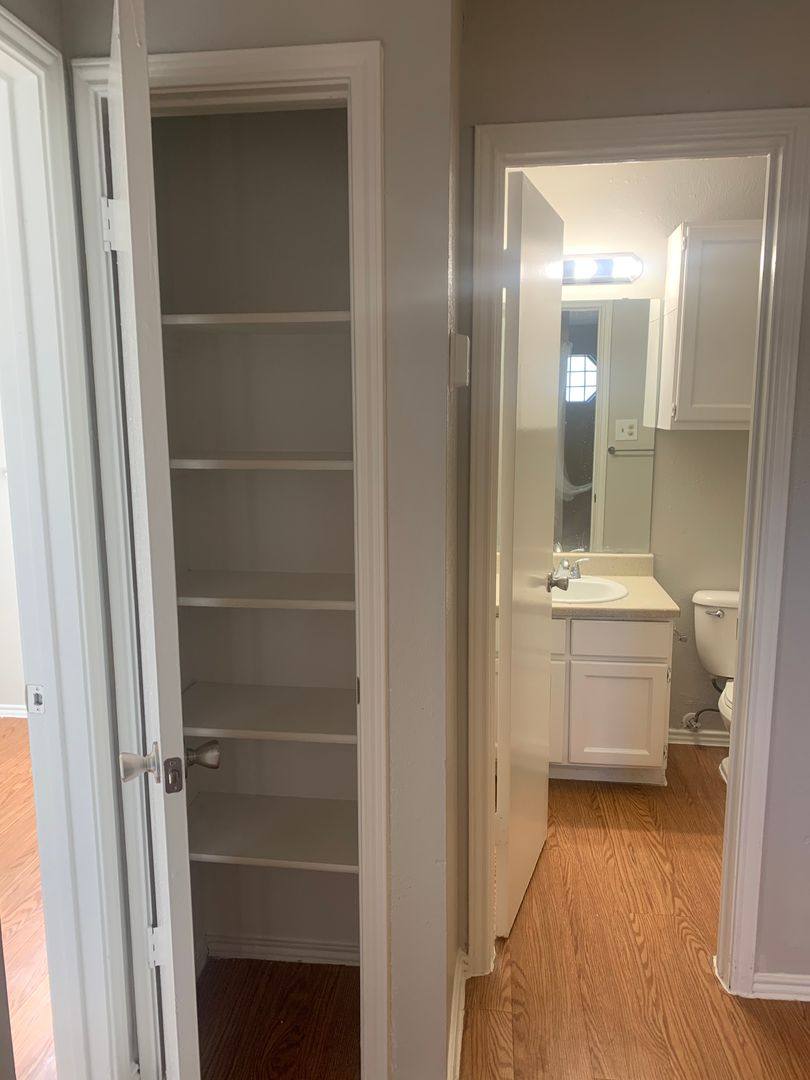 Apartment for rent at 7814-7816 Las Olas Blvd, San Antonio, TX 78250