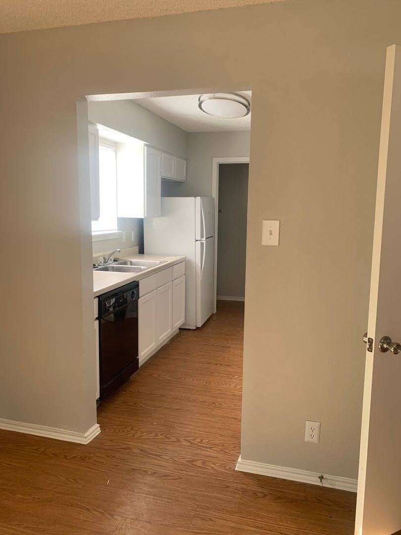 Apartment for rent at 7814-7816 Las Olas Blvd, San Antonio, TX 78250