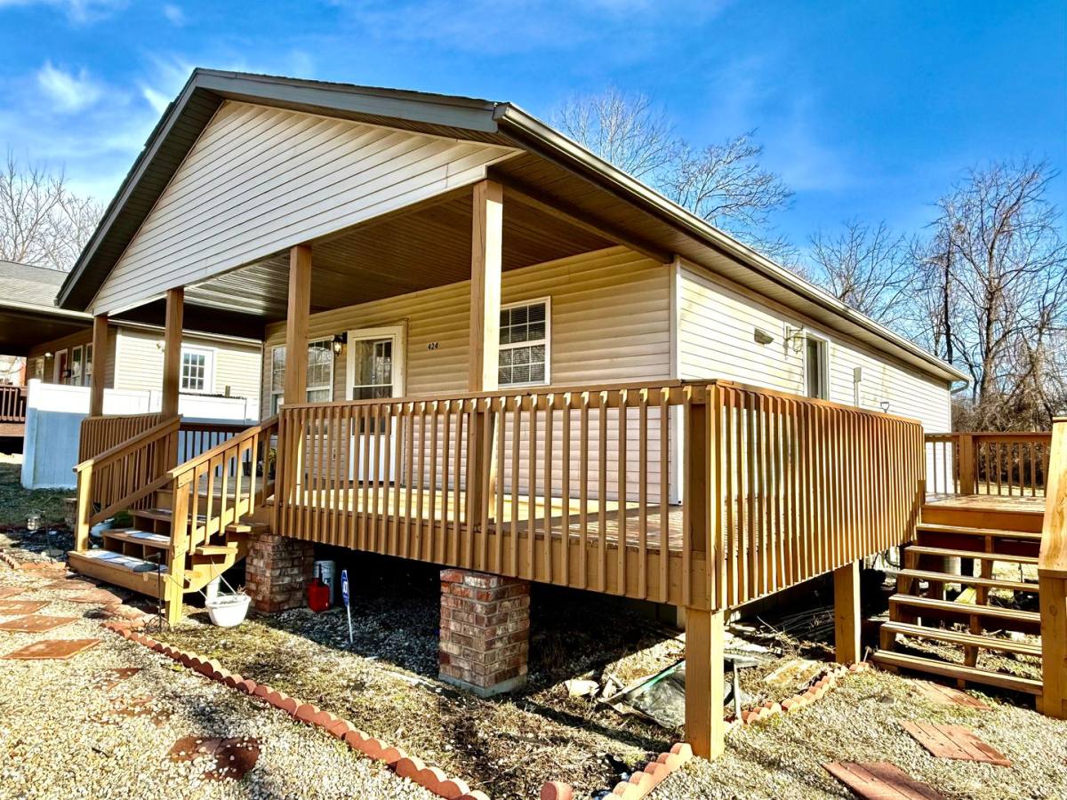 House for rent at 424 N Hay St, Bloomington, IN 47404