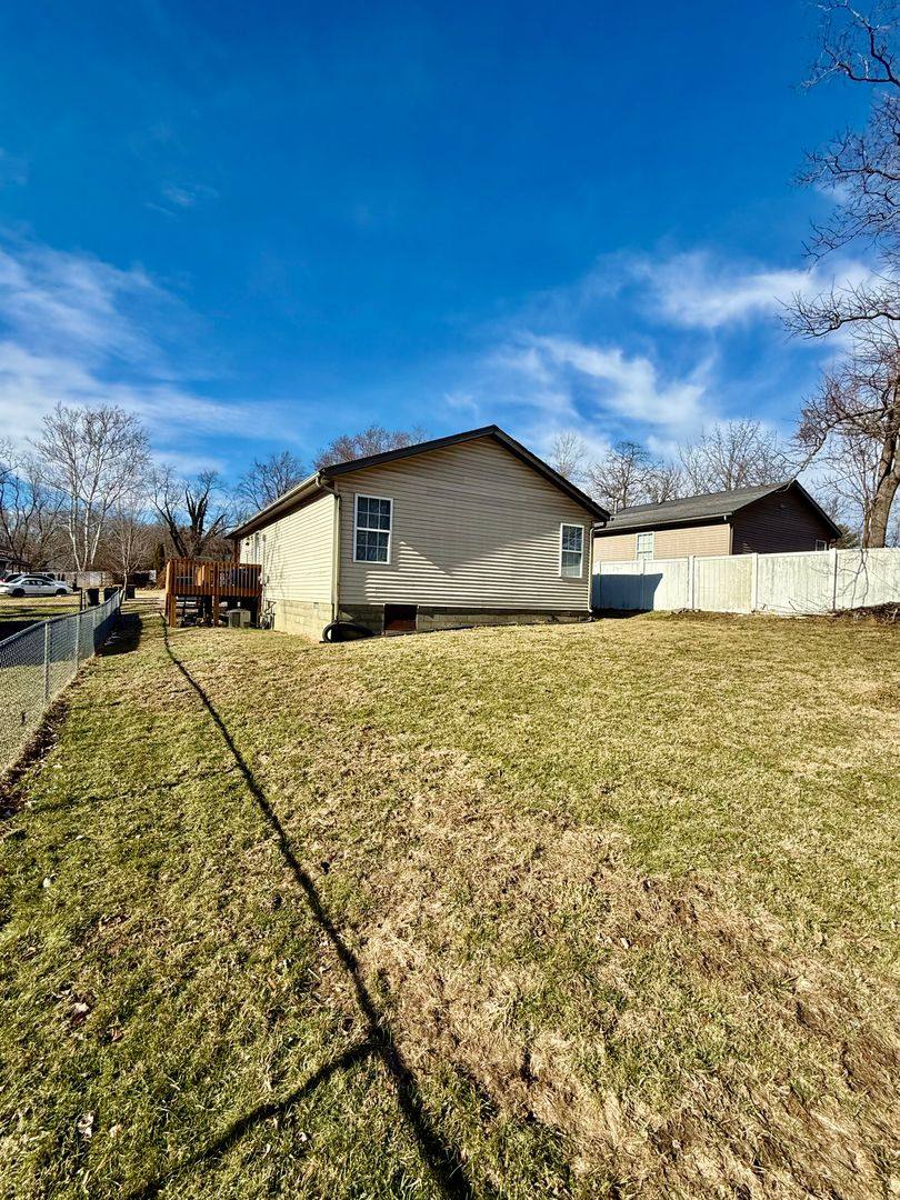 House for rent at 424 N Hay St, Bloomington, IN 47404