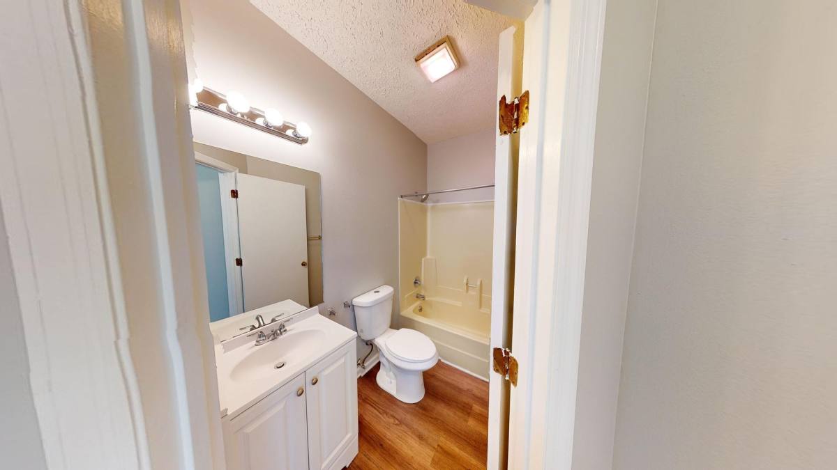Apartment for rent at 2108 Acklen Ave, Nashville, TN 37212