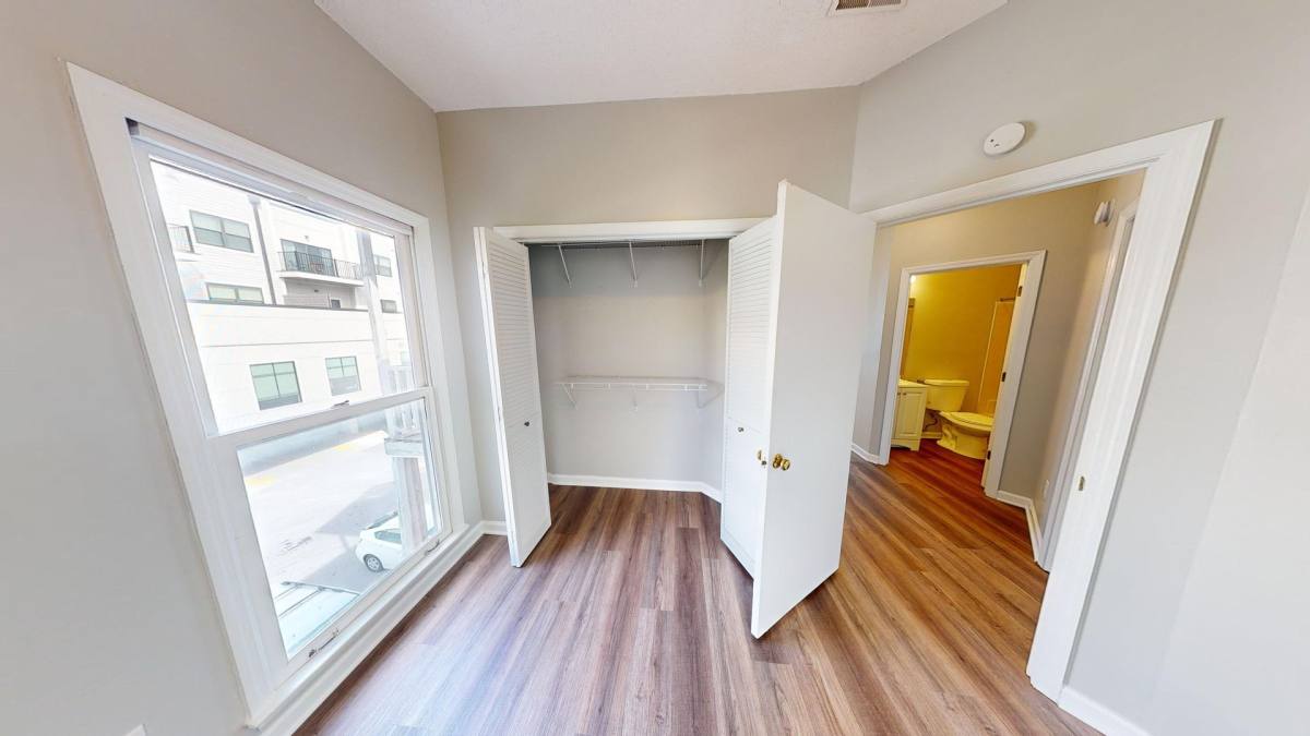 Apartment for rent at 2108 Acklen Ave, Nashville, TN 37212