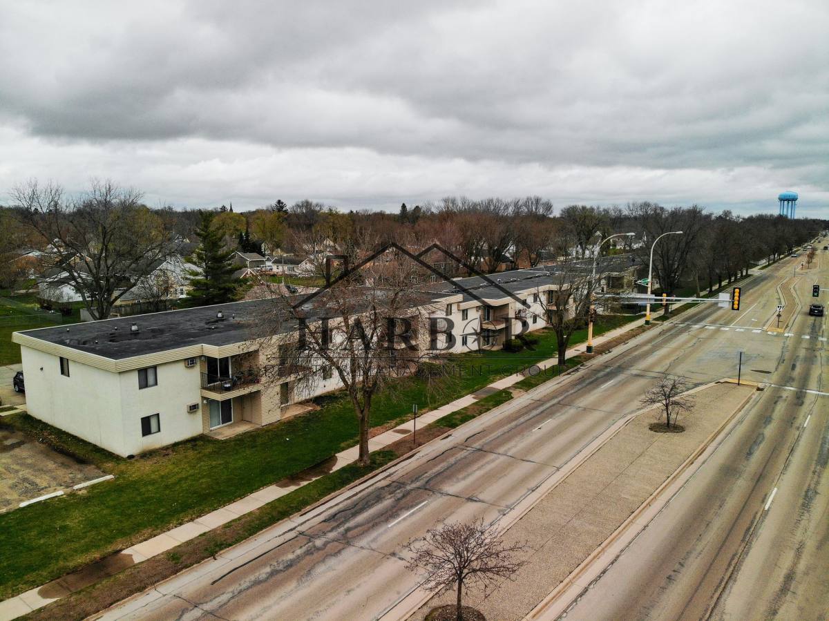 Apartment for rent at 900 14th St NW, Austin, MN 55912