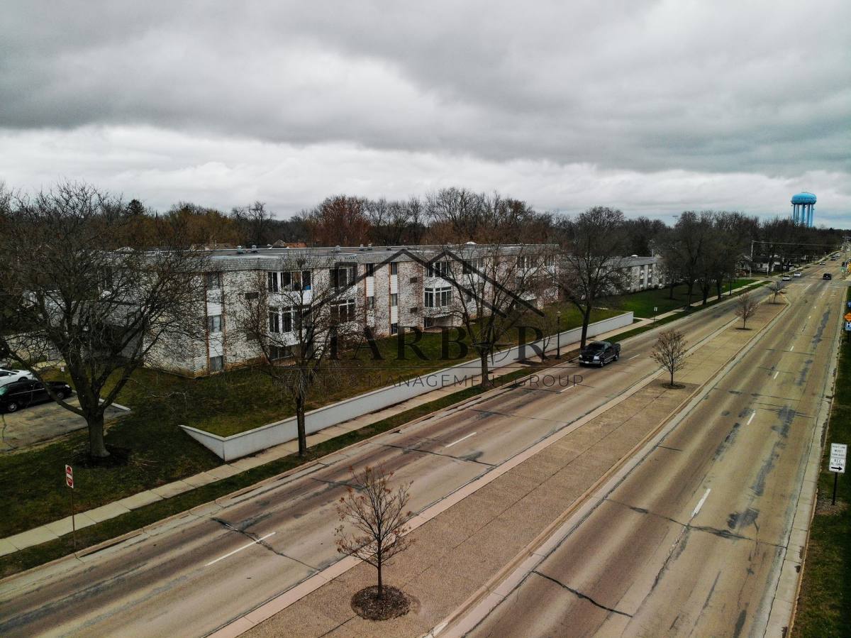 Apartment for rent at 900 14th St NW, Austin, MN 55912