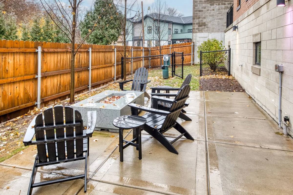 Apartment for rent at 1121 S Park St, Madison, WI 53715