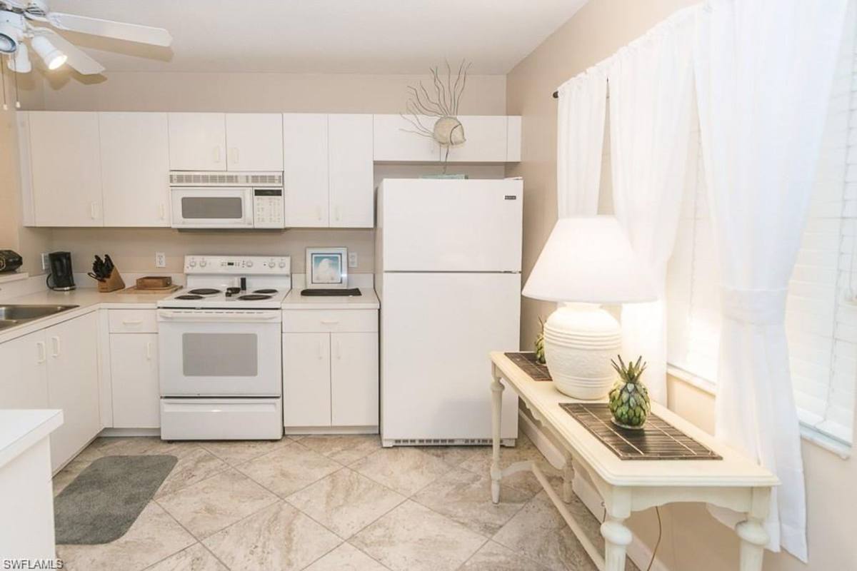 Condo for rent at 1787 Reuven Circle, Naples, FL 34112
