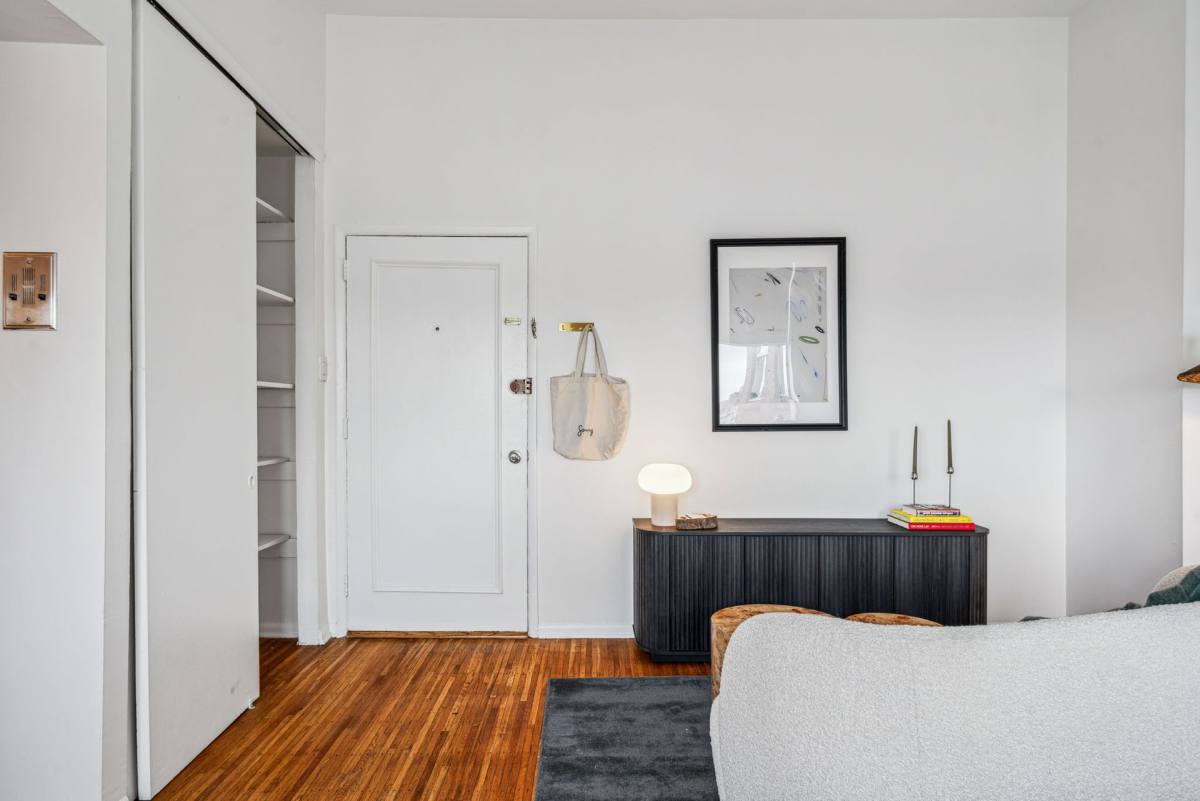 1720 Lombard St, Philadelphia, PA 19146 - Apartment for Rent - Image 9