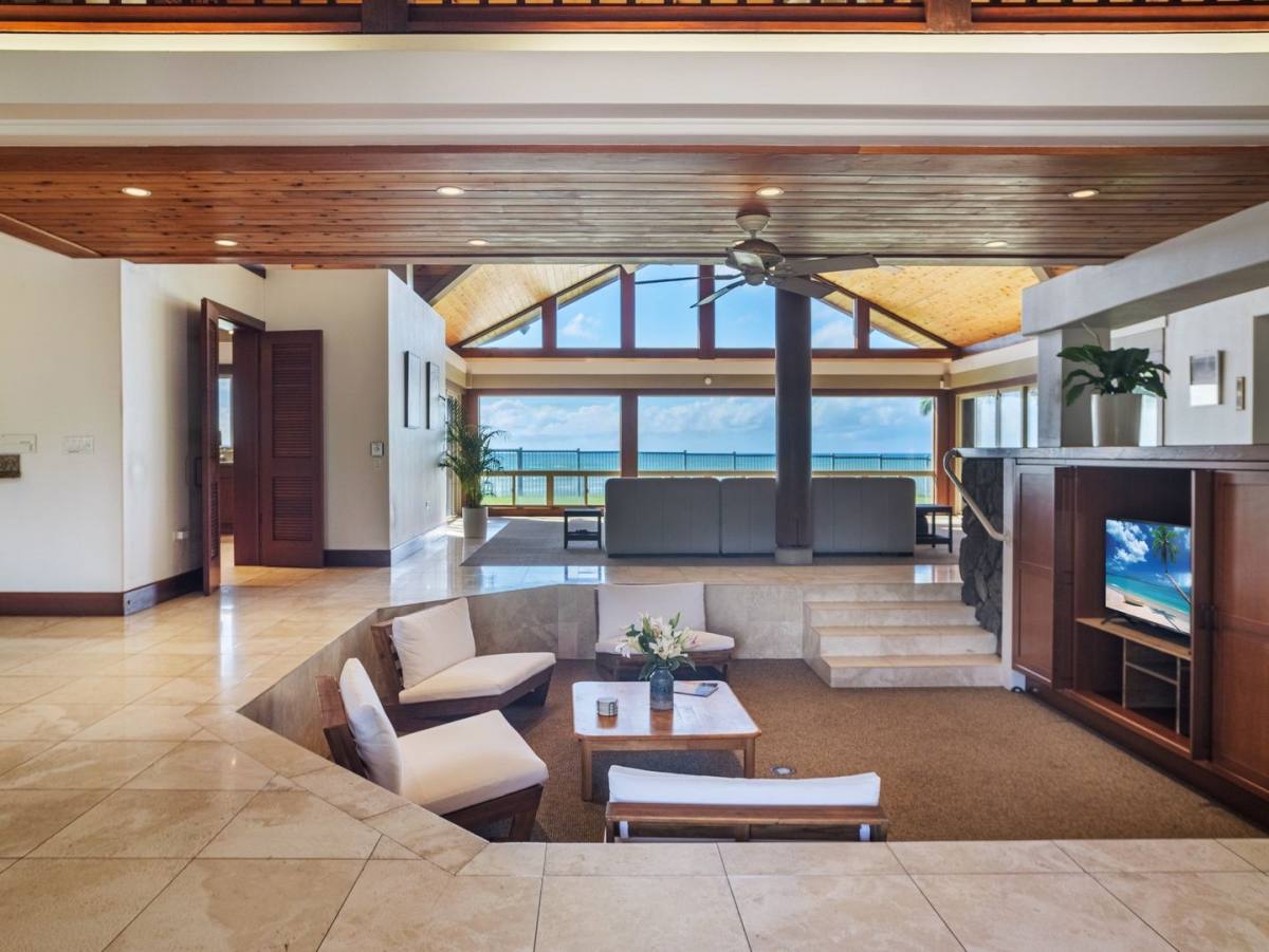 House for rent at 87-579 Farrington Highway, Waianae, HI 96792